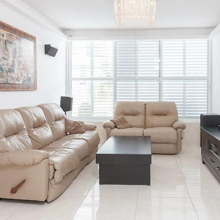 Vip Apartment Bat Yam Δωμάτιο φωτογραφία