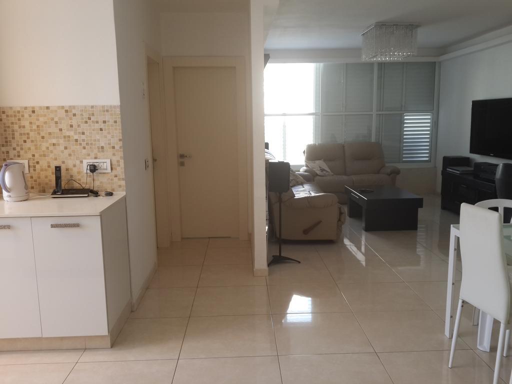 Vip Apartment Bat Yam Δωμάτιο φωτογραφία